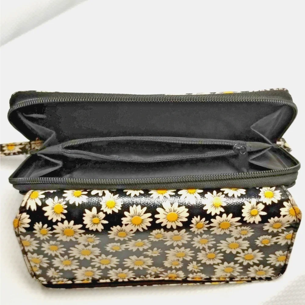 Safe Keeper Boho Daisy Floral Womens Wristlet Wallet Clutch Black Yellow Bag